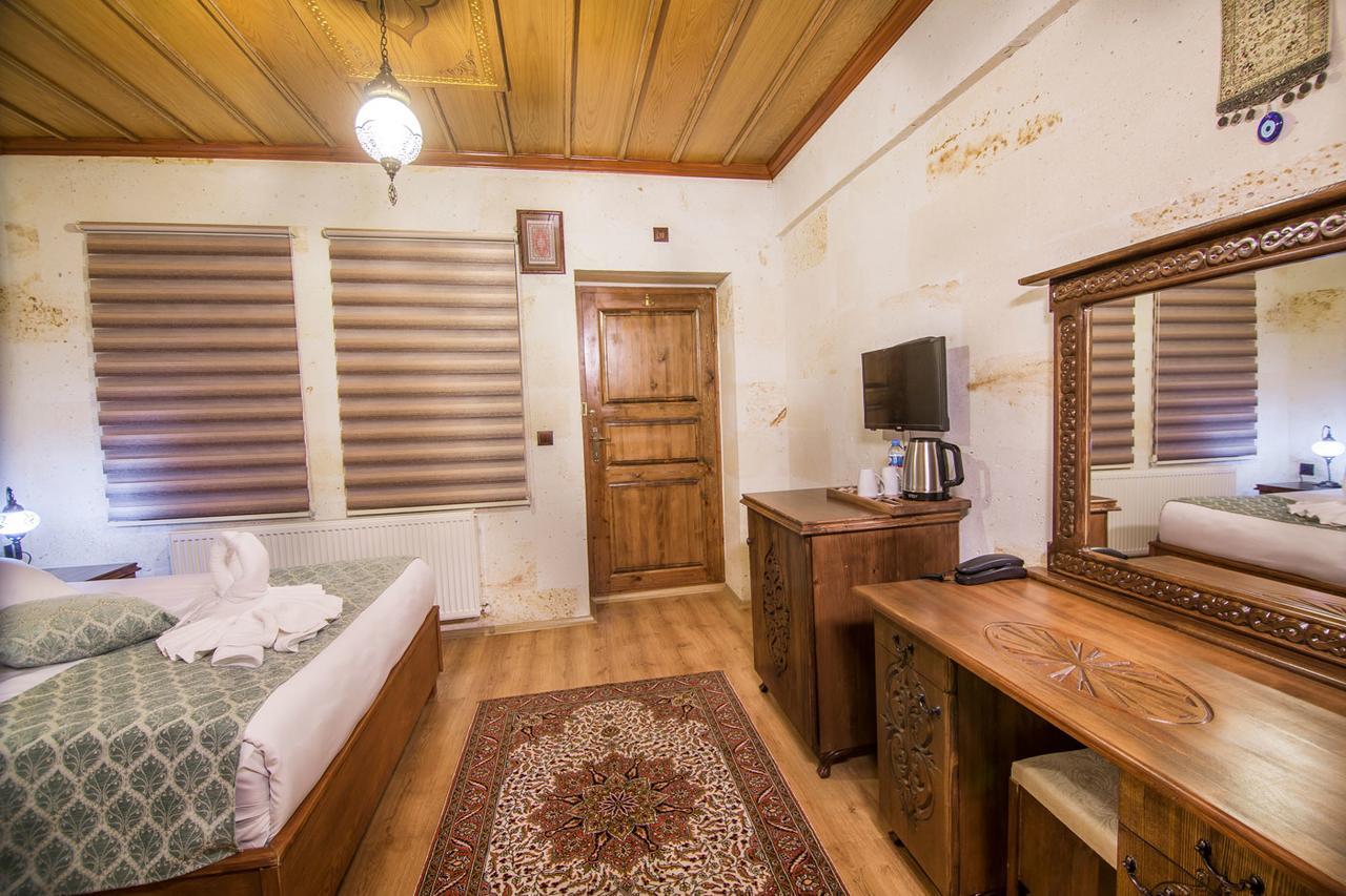 Cappadocia Ozbek Stone House Hotel เกอเรเม ภายนอก รูปภาพ