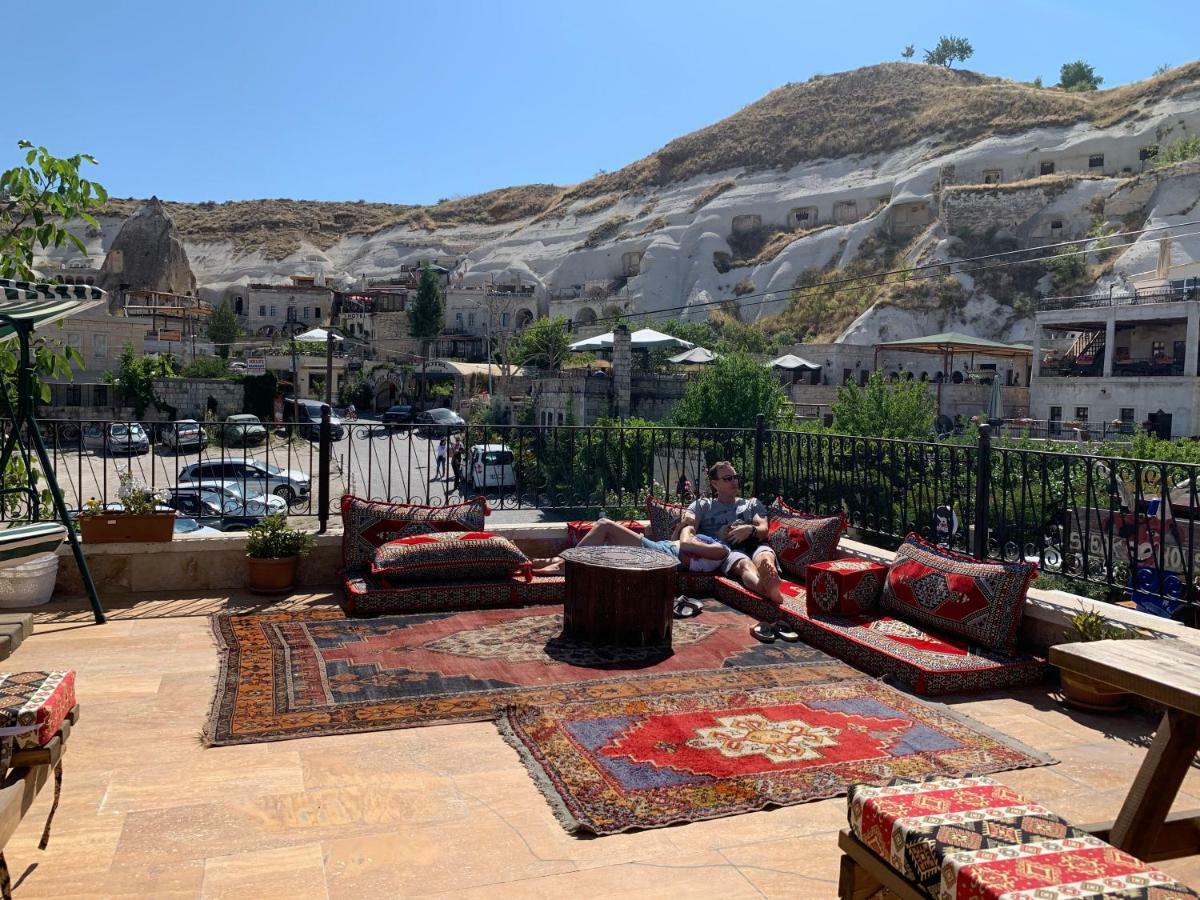 Cappadocia Ozbek Stone House Hotel เกอเรเม ภายนอก รูปภาพ